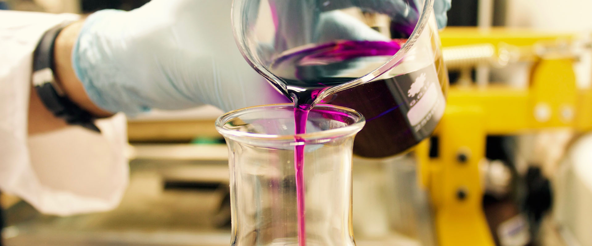 Hình ảnh liên hệ